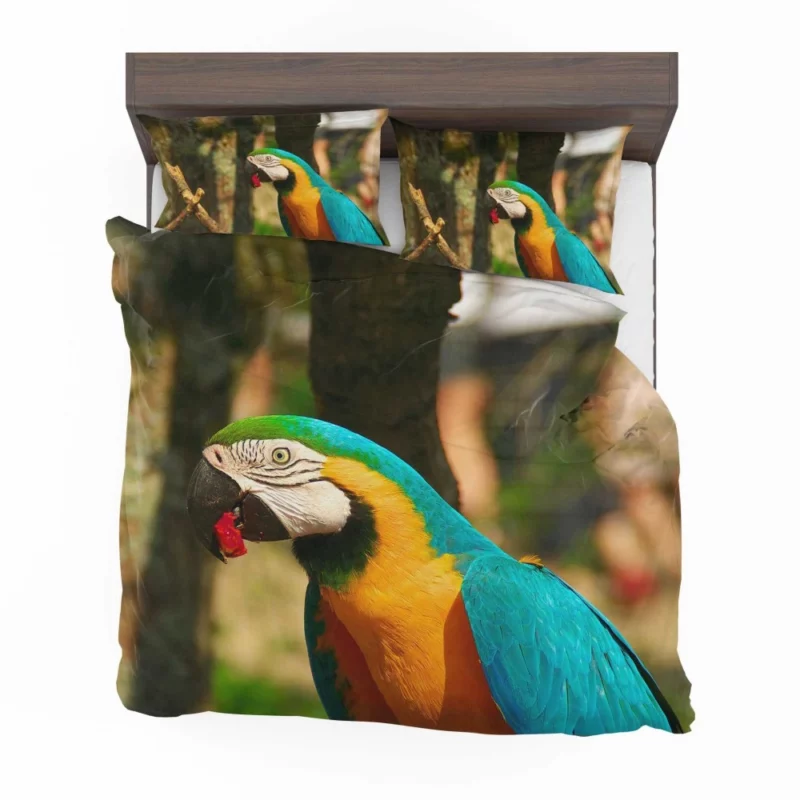 Blue-and-yellow Macaw Close-Up Beauty Bedding Set 1