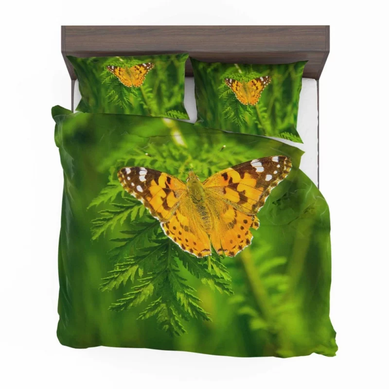 Butterfly on Green Leaf Natural Beauty Bedding Set 1