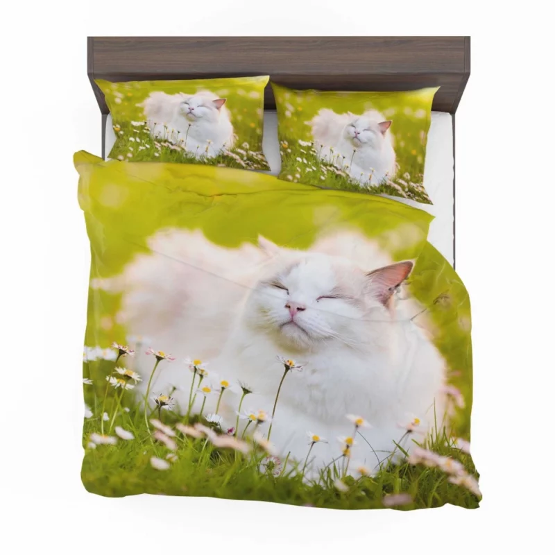 Cat Among Flowers Nature Curiosity Bedding Set 1