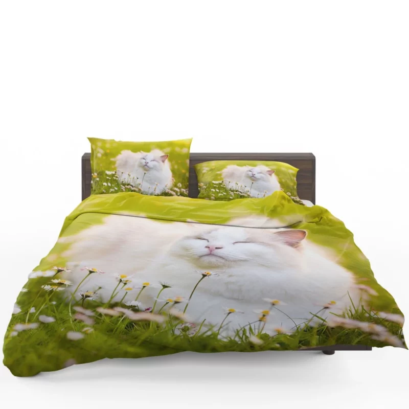 Cat Among Flowers Nature Curiosity Bedding Set