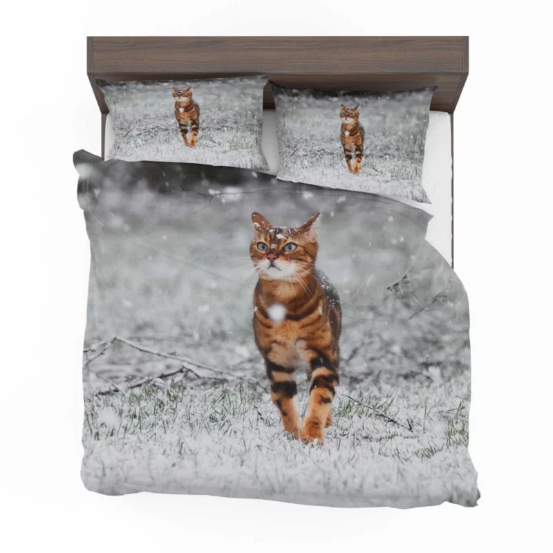 Cat in Snowfall Winter Whimsy Bedding Set 1