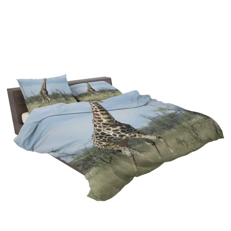 Gentle Giraffe Nature Towering Grace Bedding Set 2