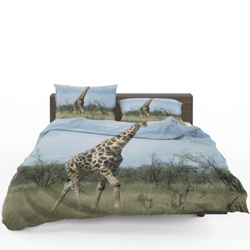 Gentle Giraffe Nature Towering Grace Bedding Set