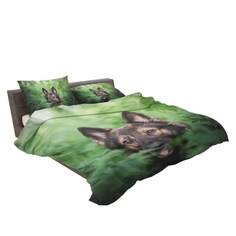 German Shepherd Amidst Ferns Canine Majesty Bedding Set 2