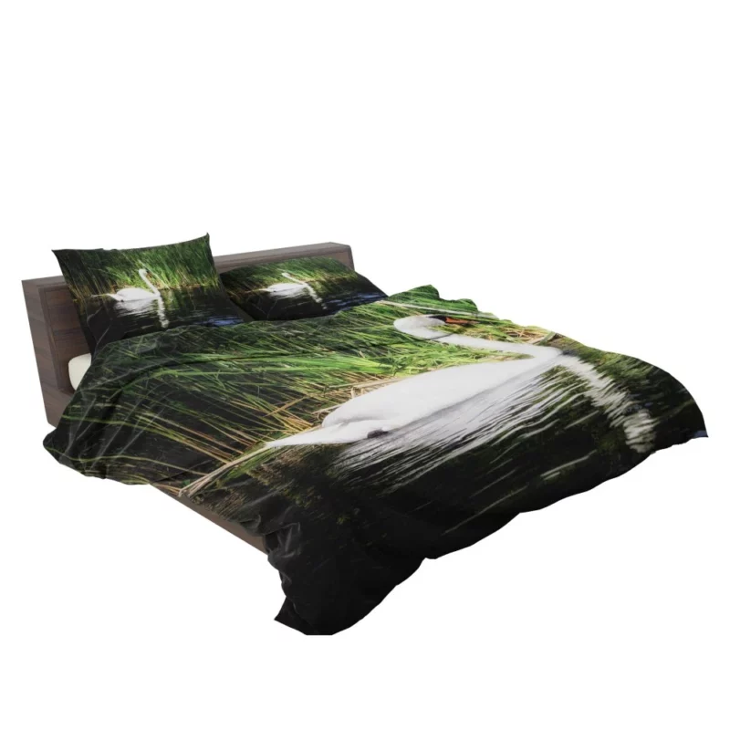 Graceful Waters Elegance of the Swan Bedding Set 2