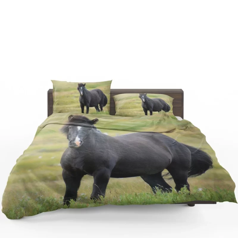 Horse Graceful Form Bedding Set