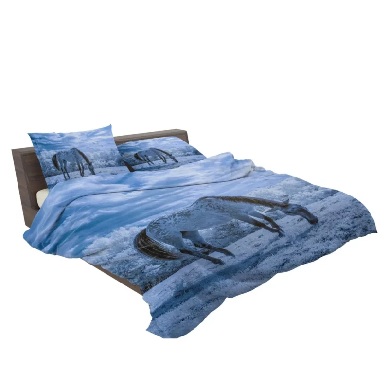 Horse Mighty Stride Equestrian Beauty Bedding Set 2