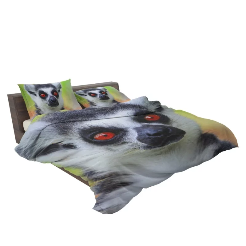 Lemur Playful Selfies Quirky Delight Bedding Set 2