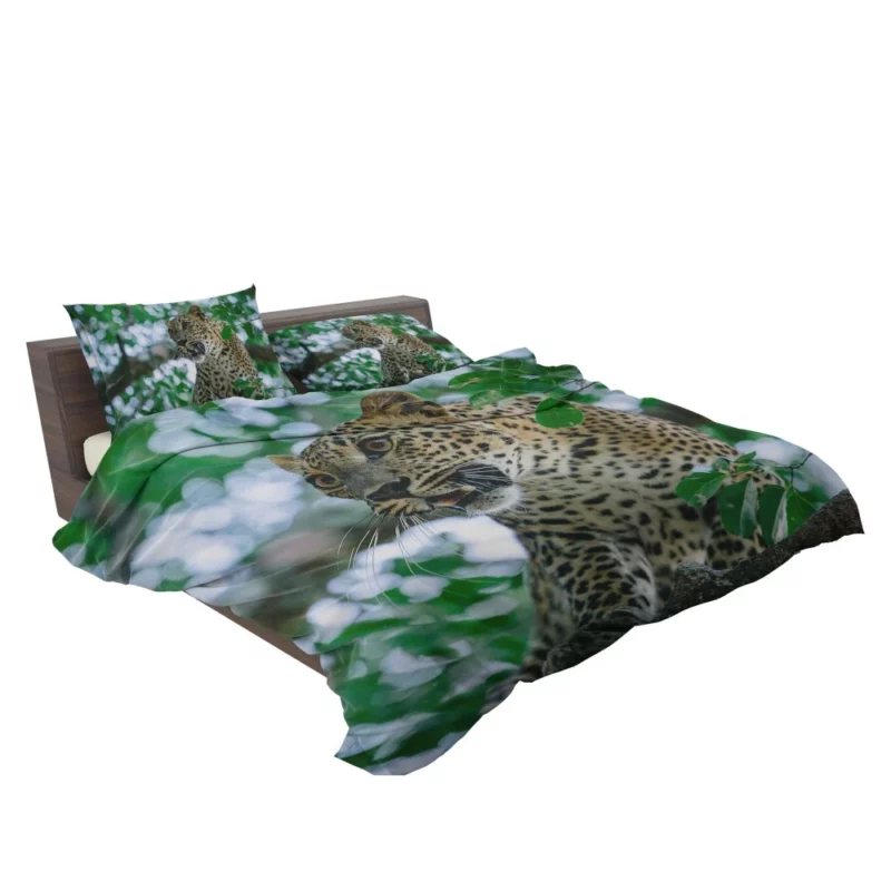 Leopard Mysterious Bokeh Bedding Set 2