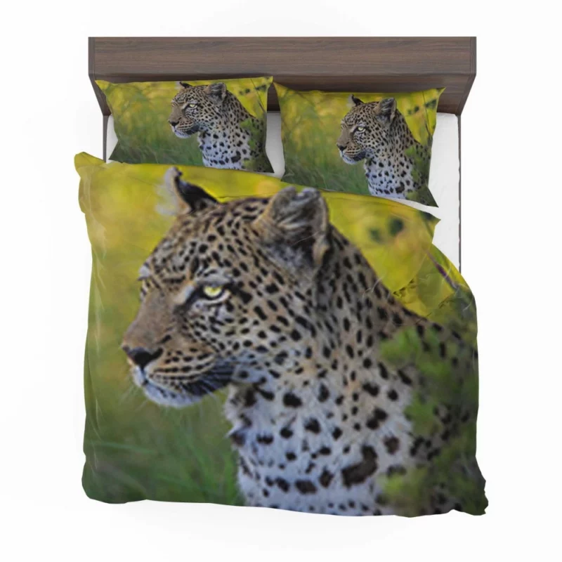 Leopard Stealthy Stance Wild Elegance Bedding Set 1