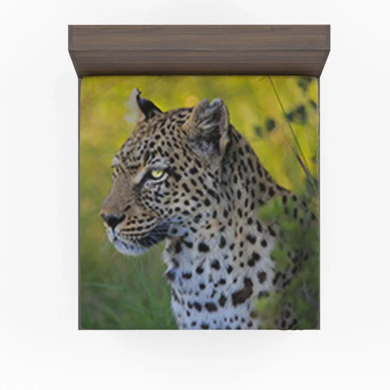 Leopard Stealthy Stance Wild Elegance Fitted Sheet 1