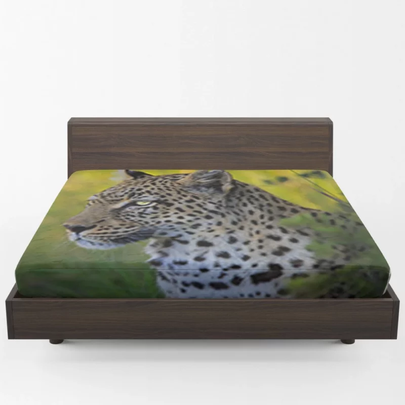 Leopard Stealthy Stance Wild Elegance Fitted Sheet