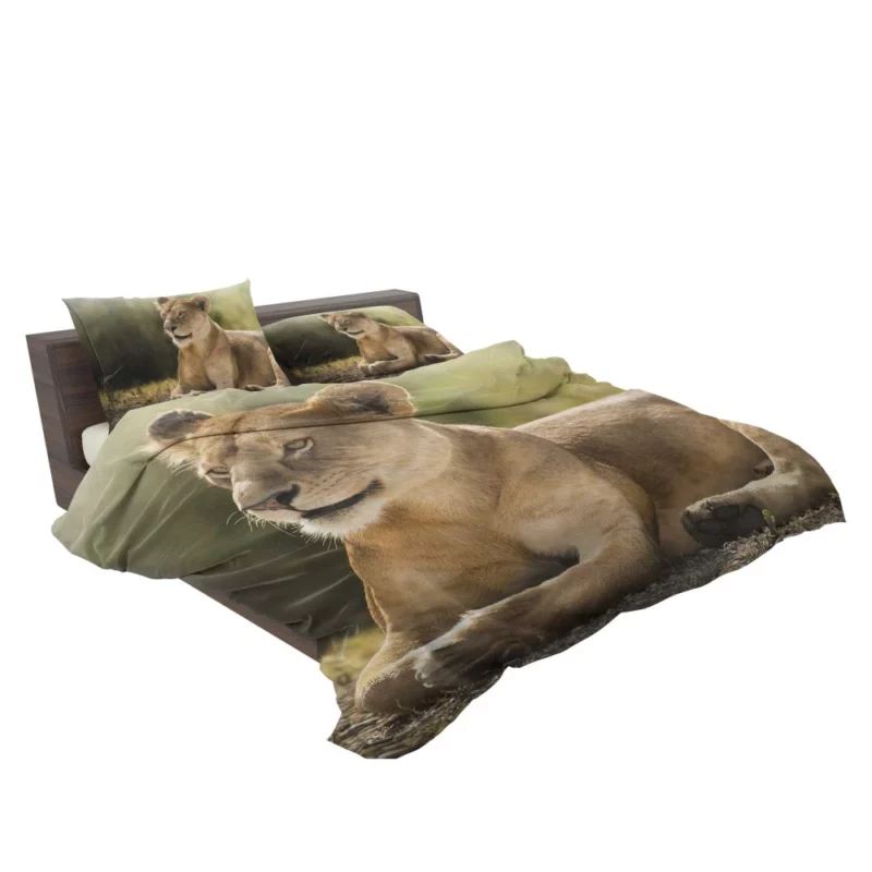 Lioness in the Wild African Essence Bedding Set 2