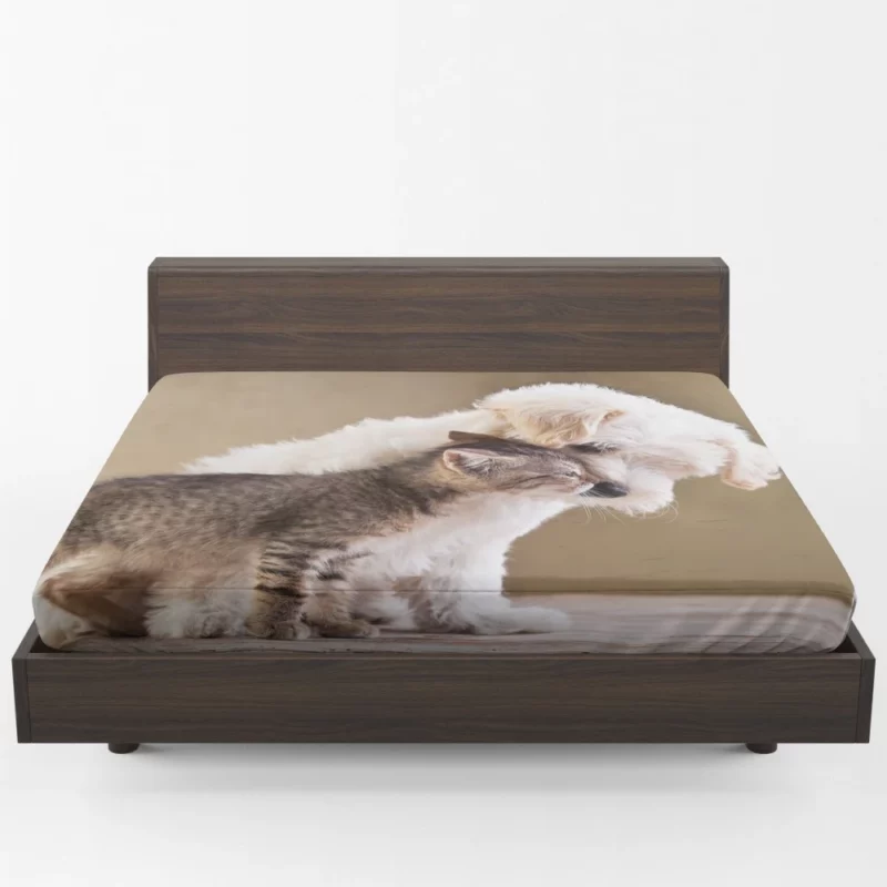 Puppy and Kitten Love Adorable Bond Fitted Sheet