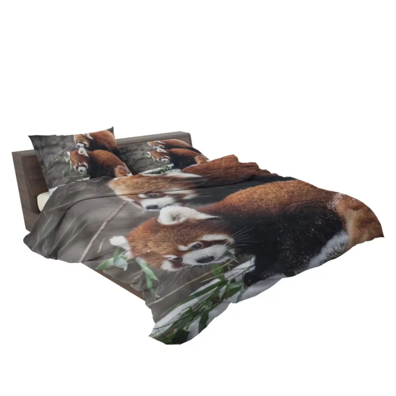 Red Panda Chicagoland Excursion Bedding Set 2