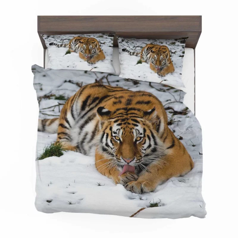 Siberian Tiger Snowy Majesty Bedding Set 1