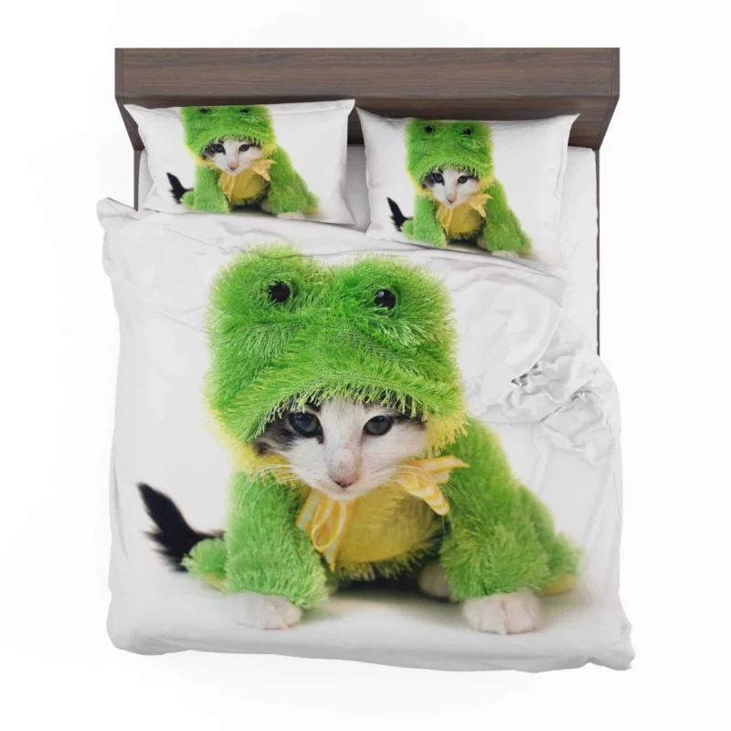 Sleeping Kitten Dreamy Innocence Bedding Set 1