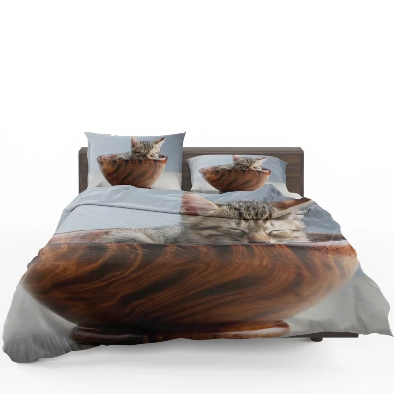 Sleeping Kitten Innocent Slumber Bedding Set