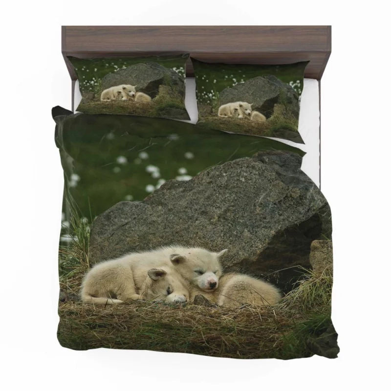 Sleeping Puppies Furry Dreamland Bedding Set 1