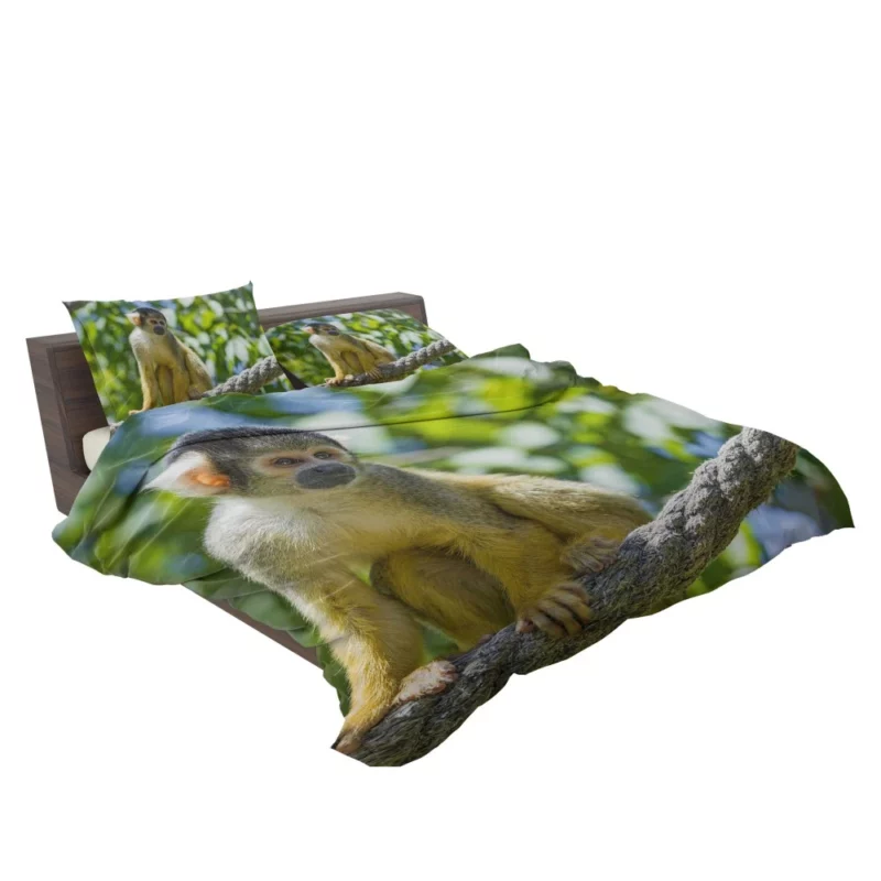 Squirrel Monkey Acrobatic Charm Bedding Set 2