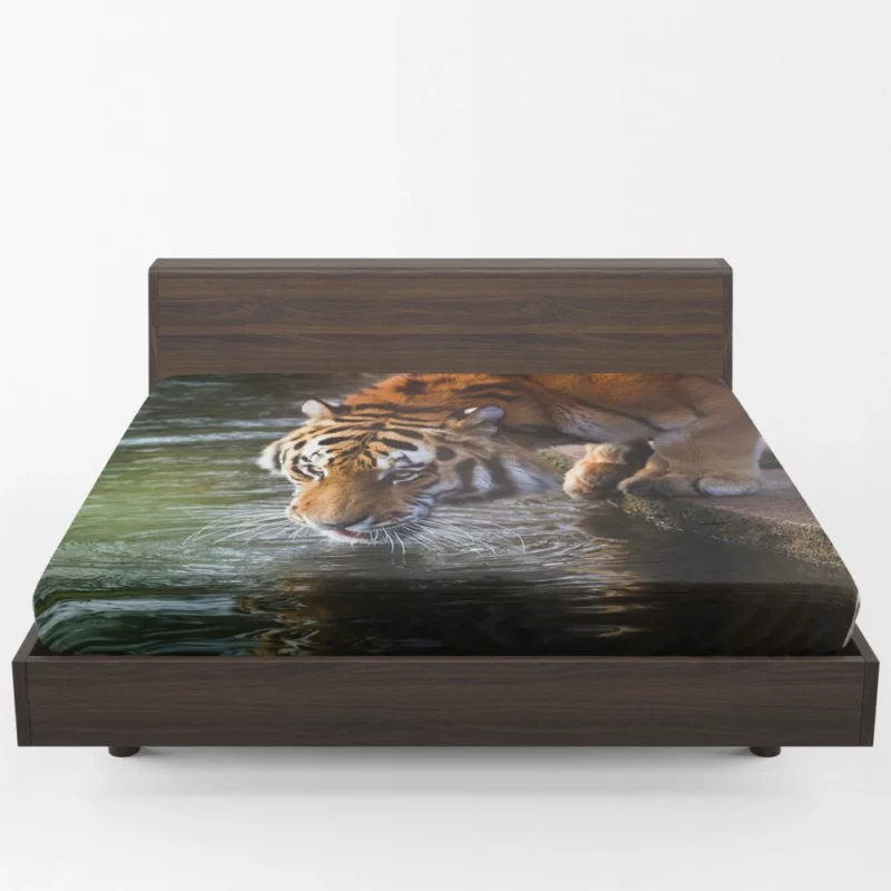 Tiger Bold Stance Wilderness Majesty Fitted Sheet