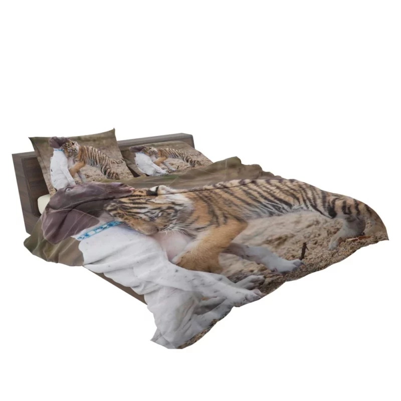 Tiger Hug with Loving Dog Furry Bonds Bedding Set 2