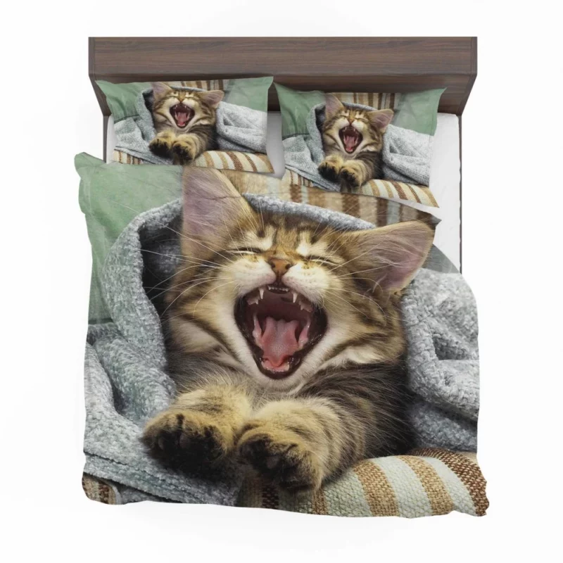 Whisker Charm Curious Cat Playfulness Bedding Set 1