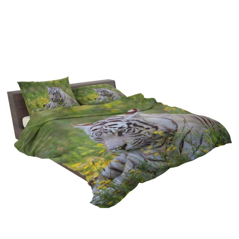 White Tiger Striking Gaze Enigmatic Beauty Bedding Set 2