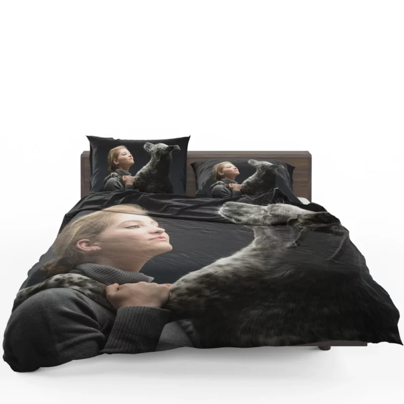 Willow Shields Brown-Eyed Beauty Bedding Set