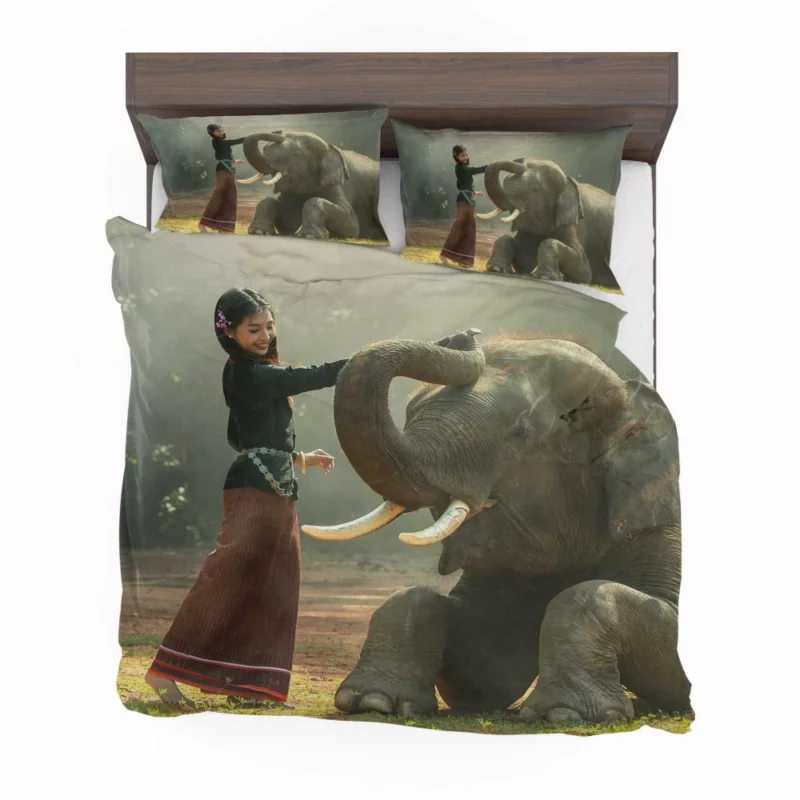 Willow Shields with Asian Elephant Grace & Majesty Bedding Set 1